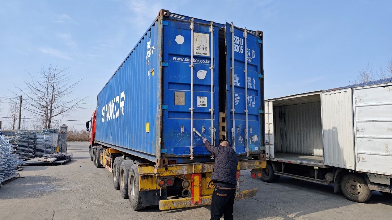 Naročilo korejskega naročnika iz poliranega nerjavečega jekla, ki ga je poslal Debabrother pred pomladnim festivalom